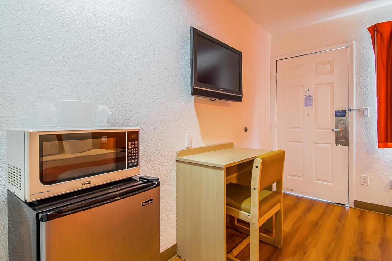 Motel 6-Bakersfield, Ca - Airport Kültér fotó