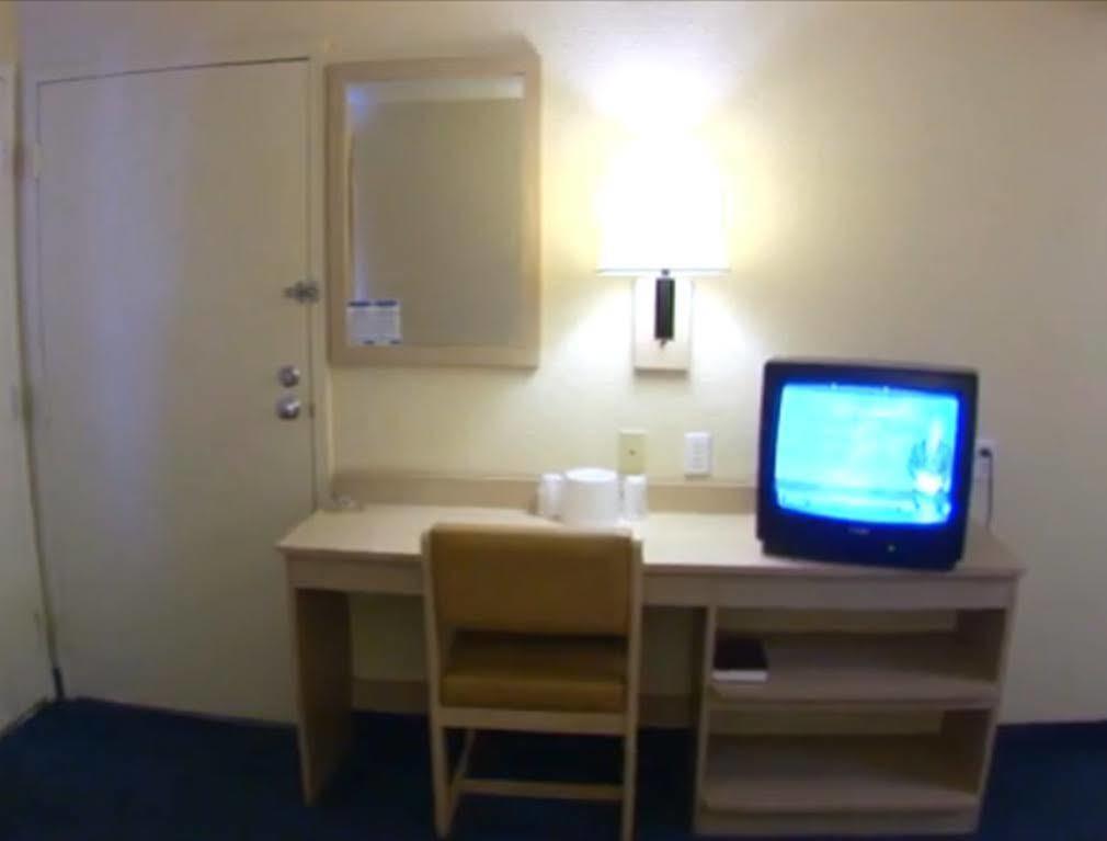 Motel 6-Bakersfield, Ca - Airport Kültér fotó