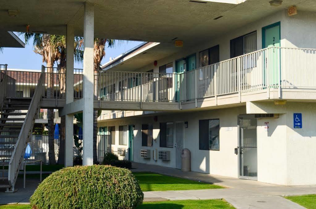 Motel 6-Bakersfield, Ca - Airport Kültér fotó