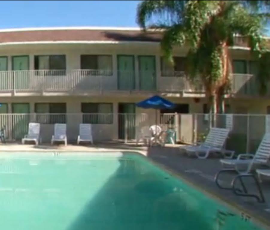 Motel 6-Bakersfield, Ca - Airport Kültér fotó