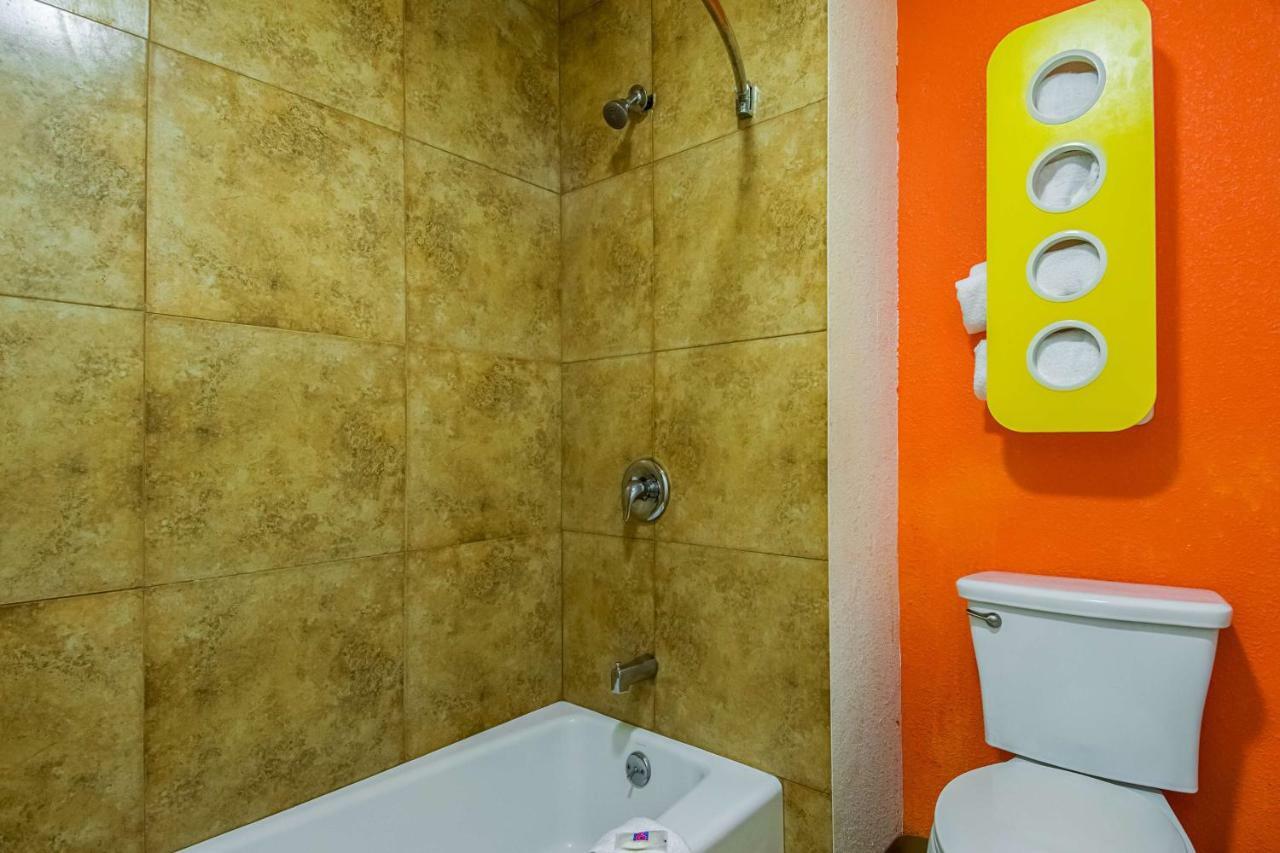 Motel 6-Bakersfield, Ca - Airport Kültér fotó