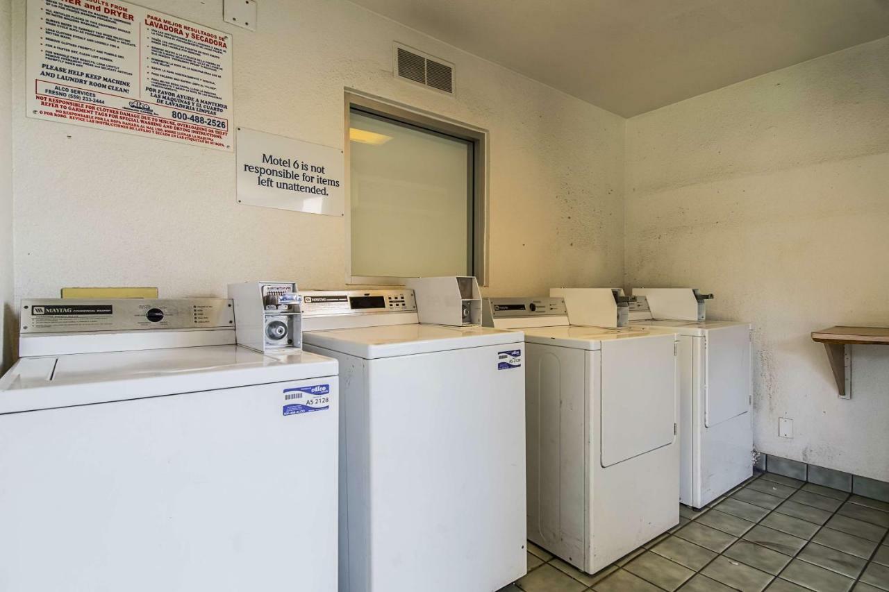 Motel 6-Bakersfield, Ca - Airport Kültér fotó