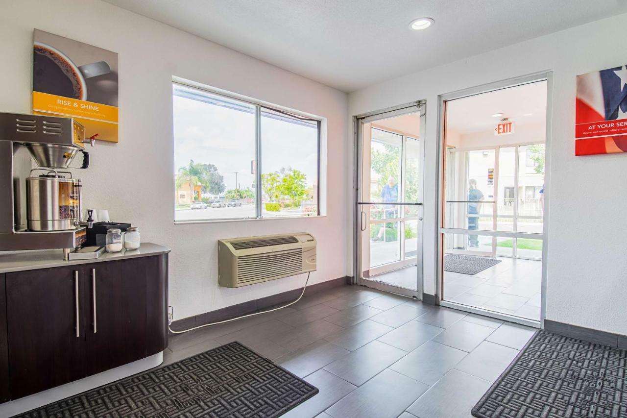 Motel 6-Bakersfield, Ca - Airport Kültér fotó